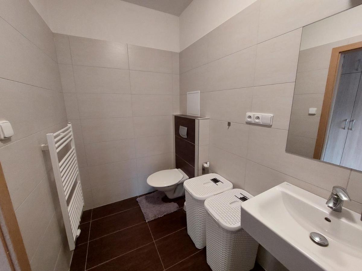 Apartman Vsemina 300 Εξωτερικό φωτογραφία